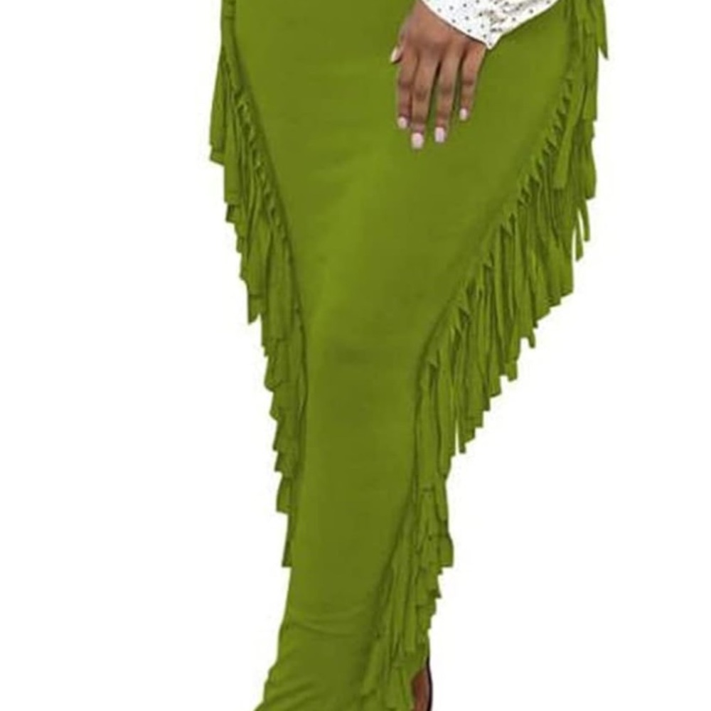 Brand New Green Fringe Women's Skirt SZ M